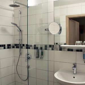 Superior Zimmer mit Kingsize-Bett
